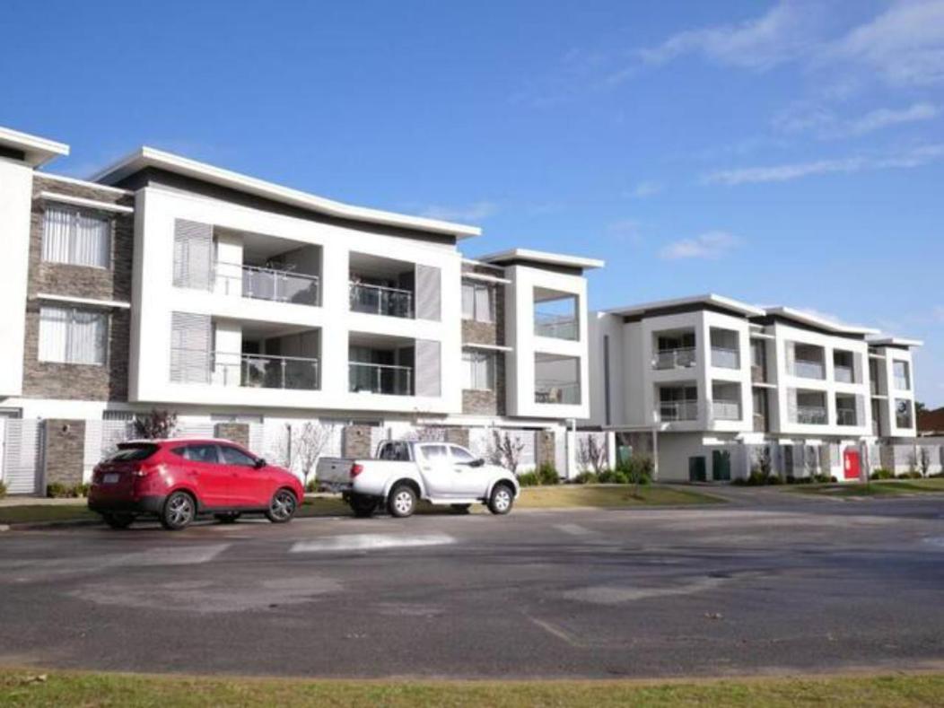 Yaran Suites Rockingham Bagian luar foto